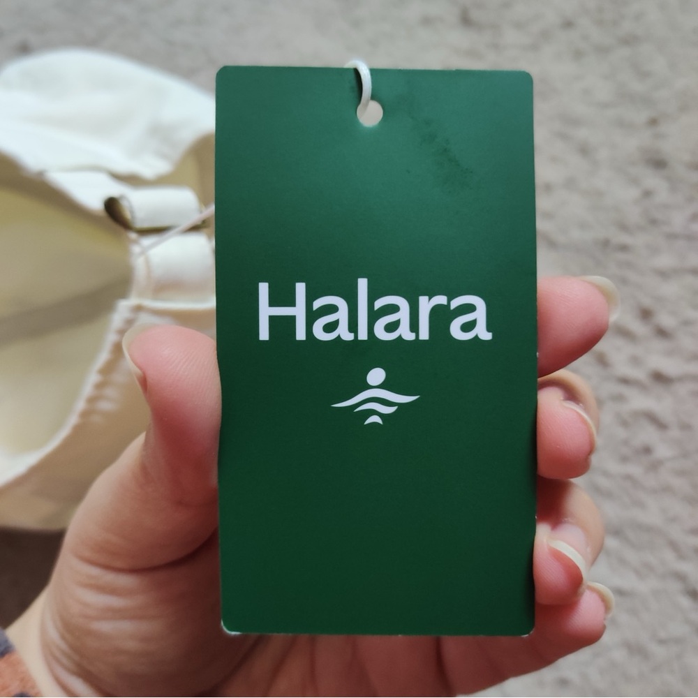 HALARA Logo Baseball Cap Hat Star White Cream NWT Green Letters Embroidered OS - Picture 3 of 7